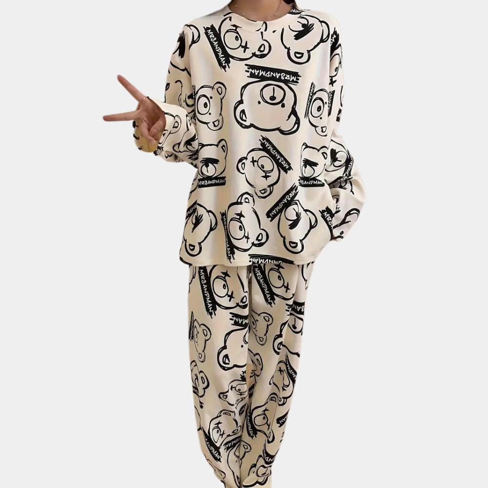 EVORA - A sophisticated collection of elegant pyjamas for women