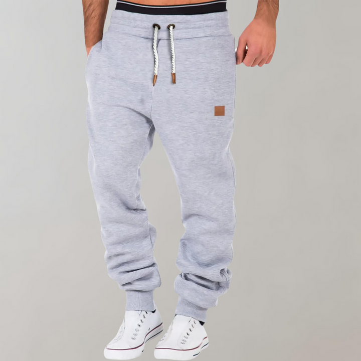 Men's Hoder sweatpants - comfort and complete freedom for the active!
