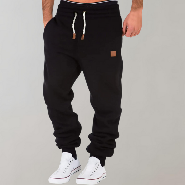 Men's Hoder sweatpants - comfort and complete freedom for the active!