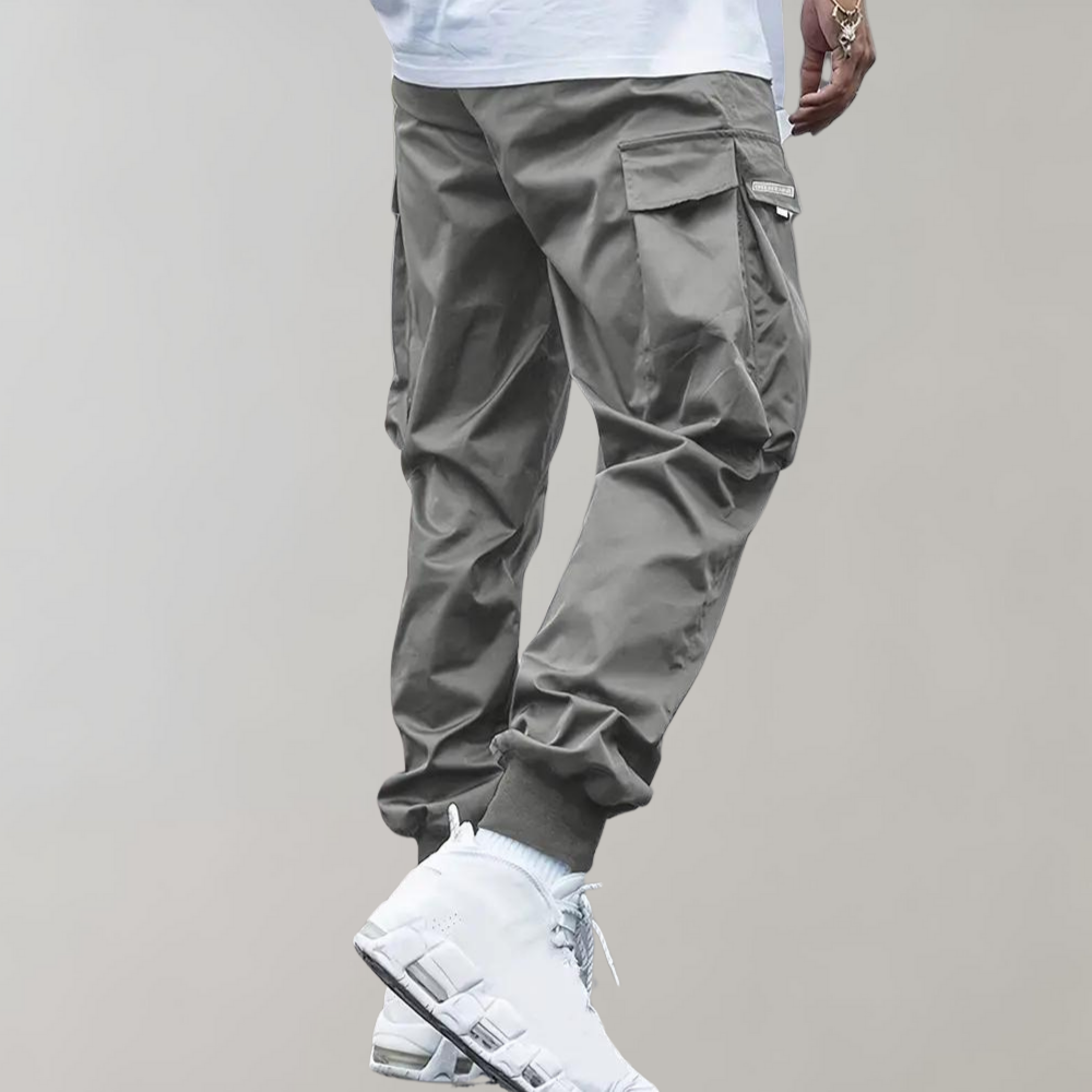 Men's stylish cargo trousers - model Holger