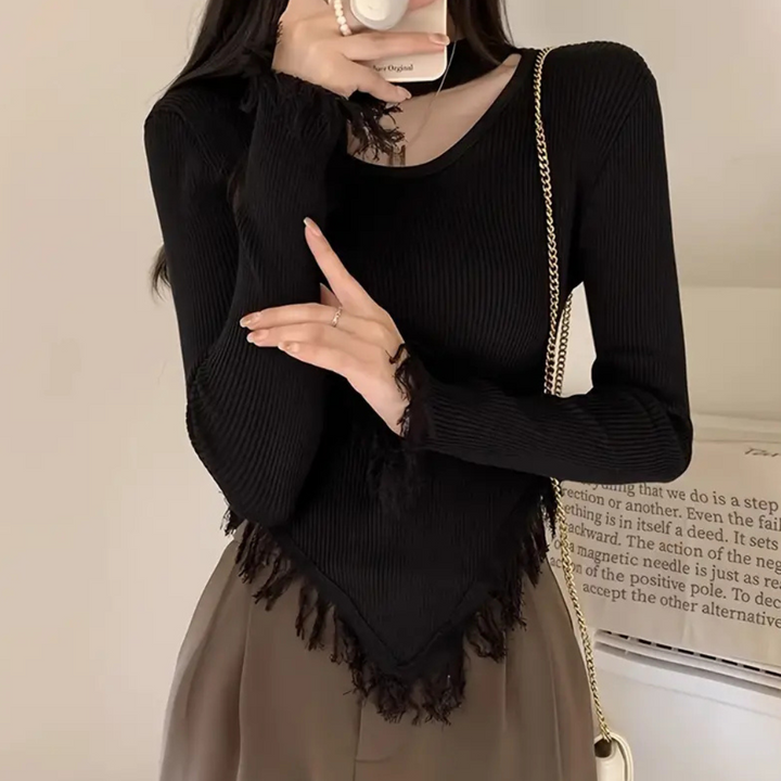 The stylish and comfortable ARYA women's jumper: the perfect choice for any occasion!