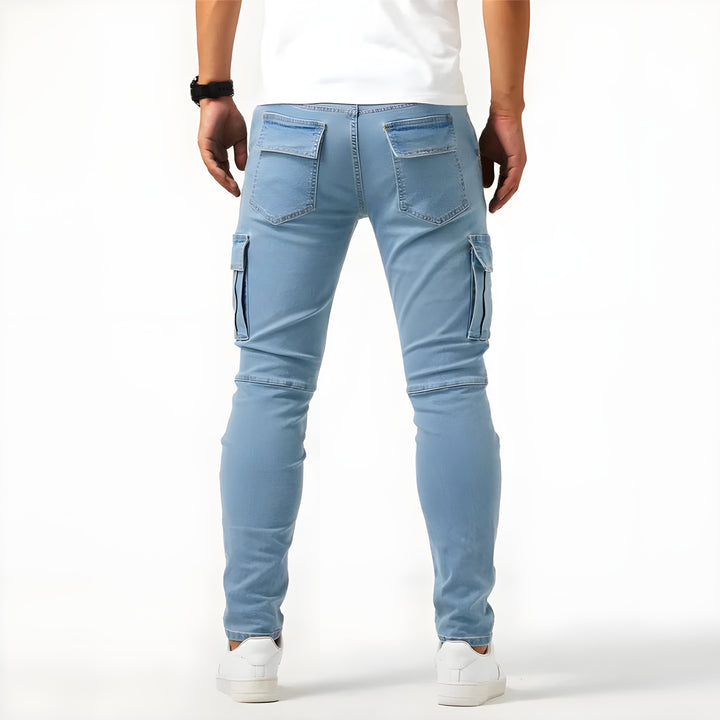 Stylish and ultra-comfortable Zacharie™ cargo trousers in a relaxed fit