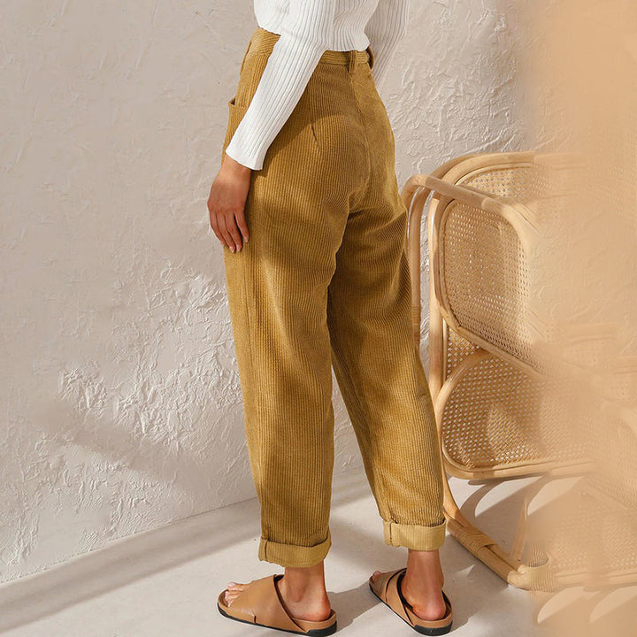 Arianna - Stylish spring trousers for a unique, elegant look