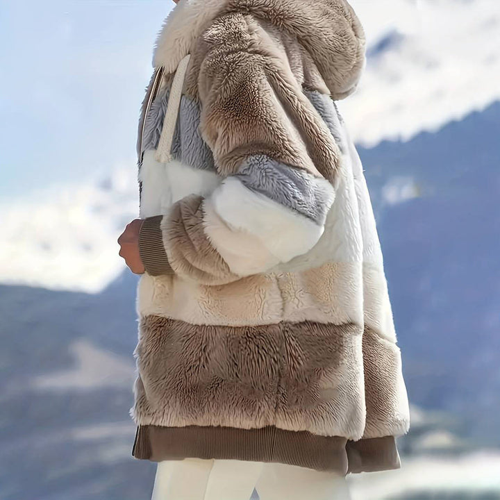Elegant women's Harriet fleece jacket with fashionable hood
