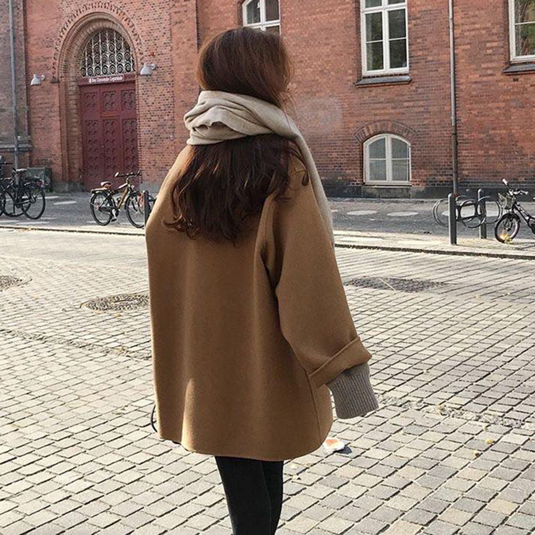 Stylish women's jacket YESENIA - fine design and elegance in one