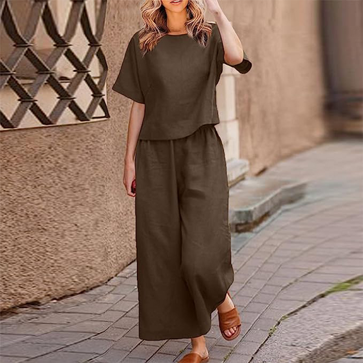 HAILEY - A stylish casual set that combines comfort with elegance