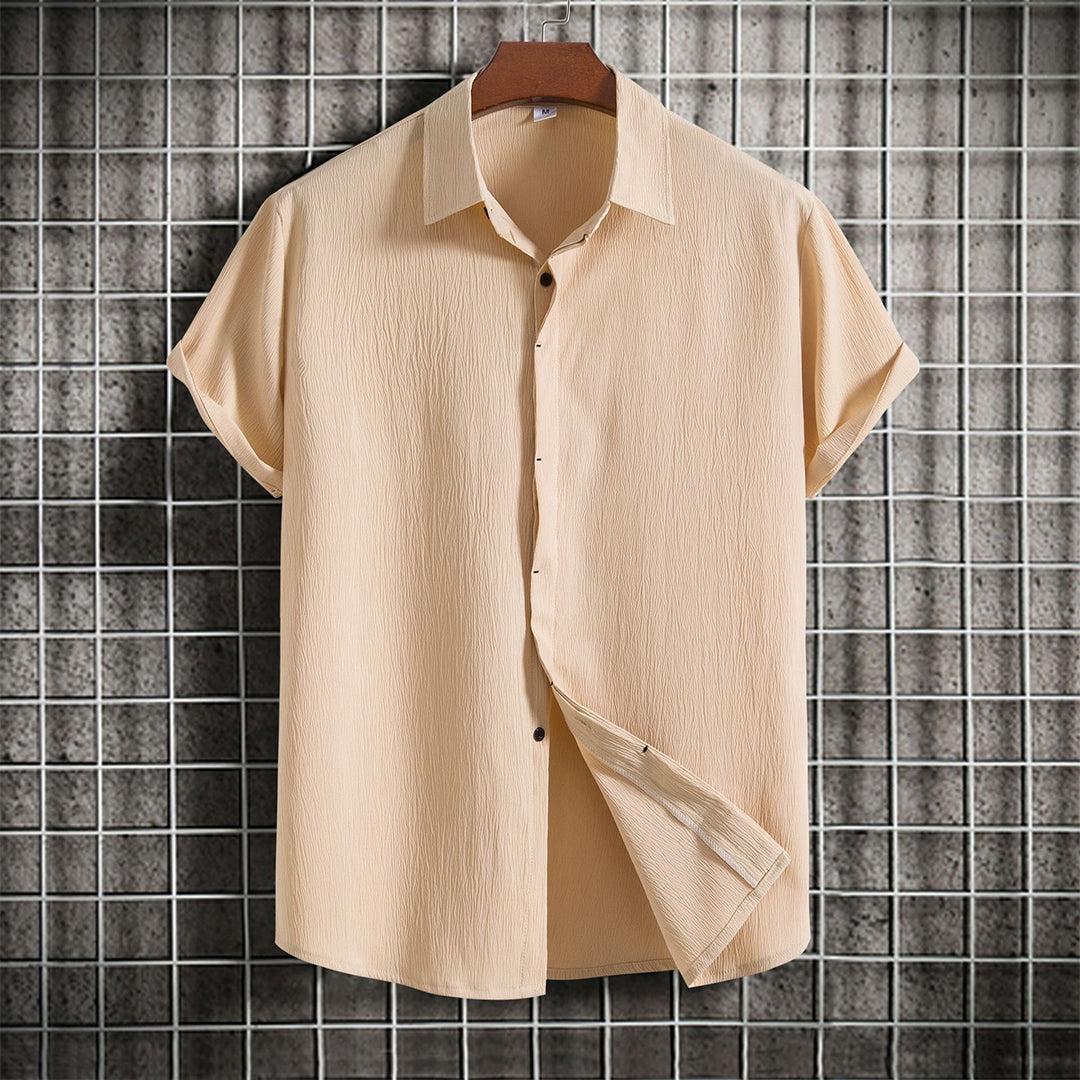 A stylish summer T-shirt from BRAM, perfect for warm days!