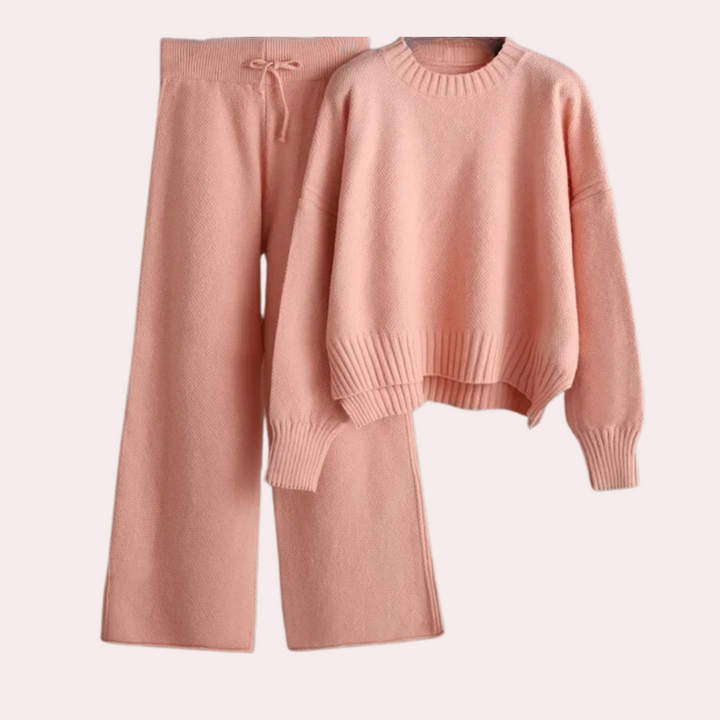 Stylish knitted jumpsuit for an elegant look in the comfort of your home - Melanie Collection