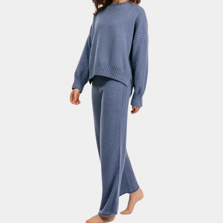 Stylish knitted jumpsuit for an elegant look in the comfort of your home - Melanie Collection