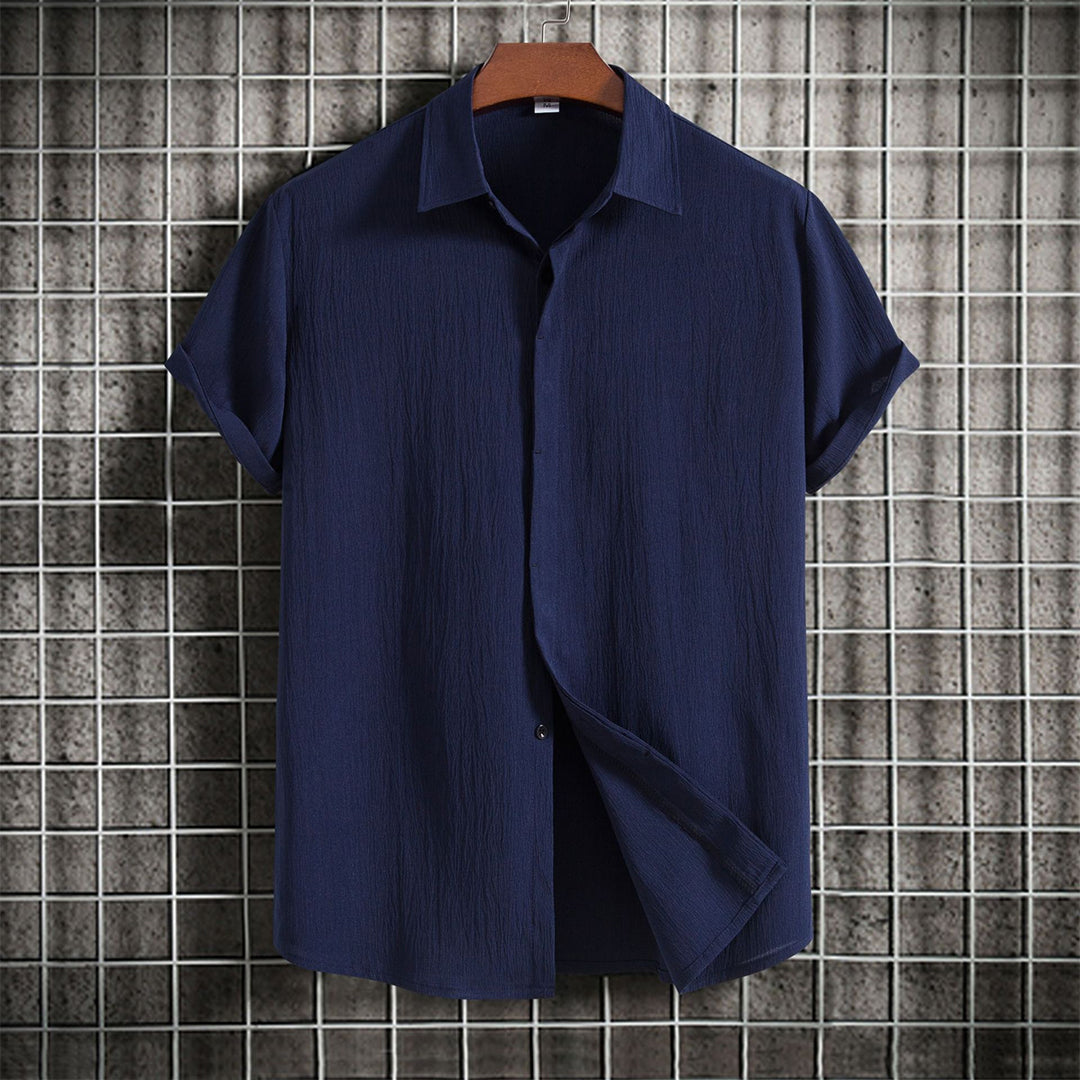 A stylish summer T-shirt from BRAM, perfect for warm days!