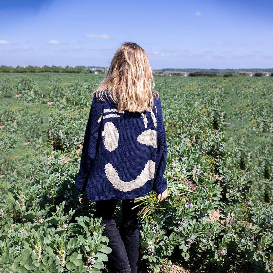 BESSIE - Discover ultimate comfort in a luxuriously warm knitted jumper!