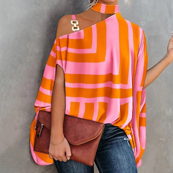 ASLAUG - A delightful summer top in a fashionable style