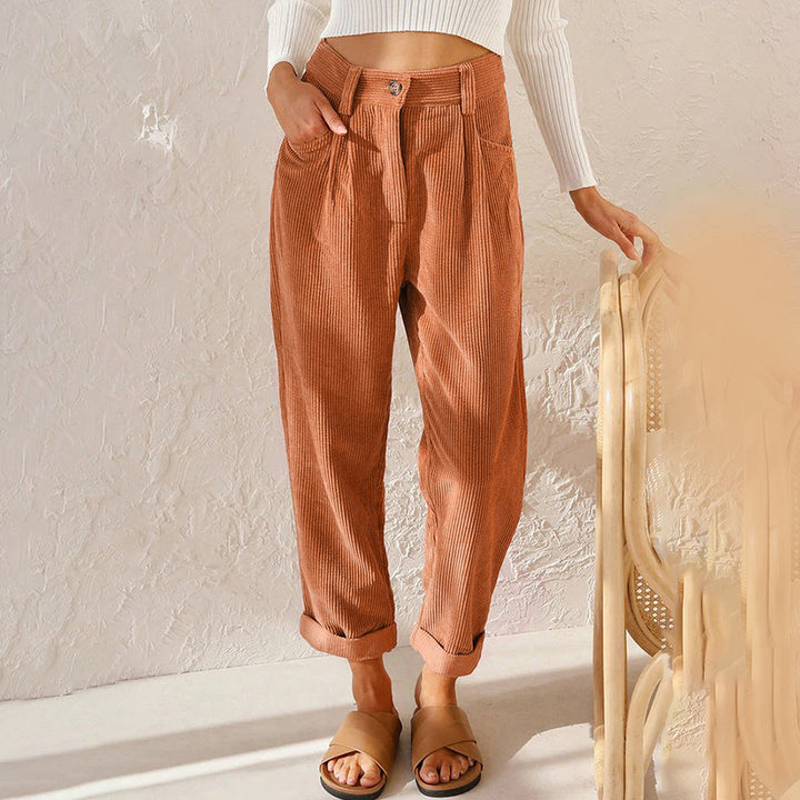 Arianna - Stylish spring trousers for a unique, elegant look
