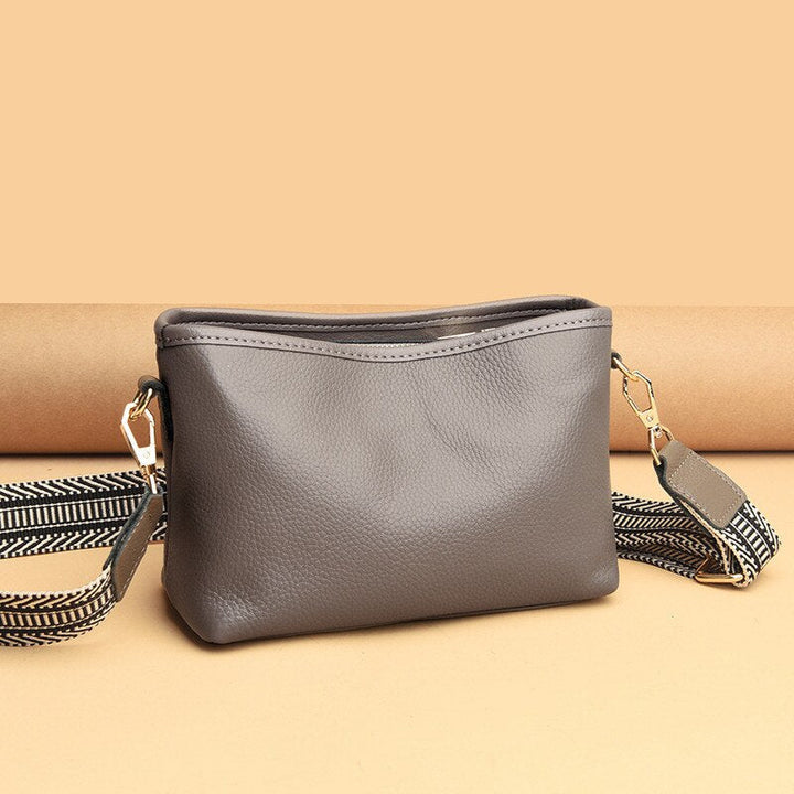 Madison - A classic vintage handbag that will add elegance to any outfit