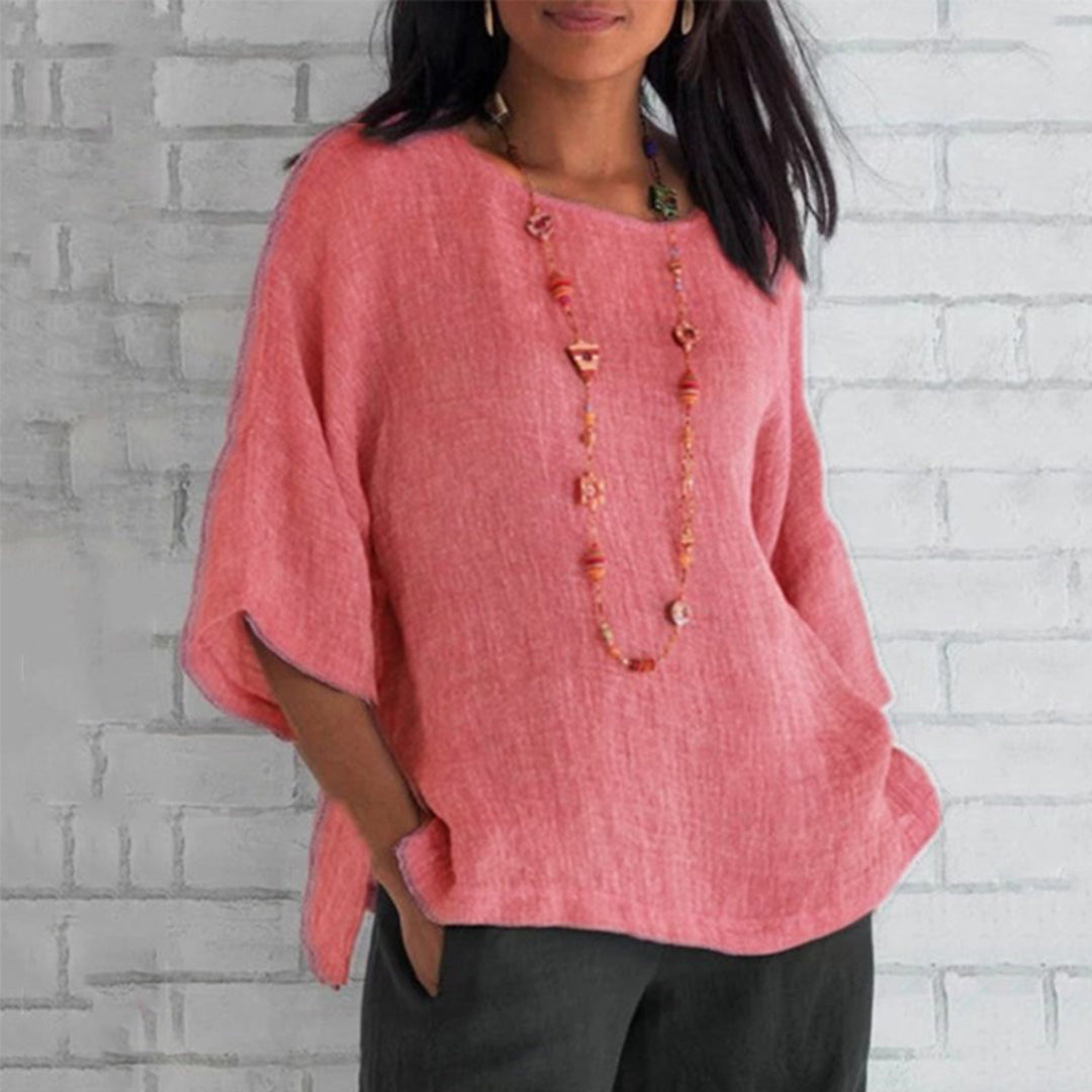 The stylish Antoinette linen top - a combination of elegance and comfort