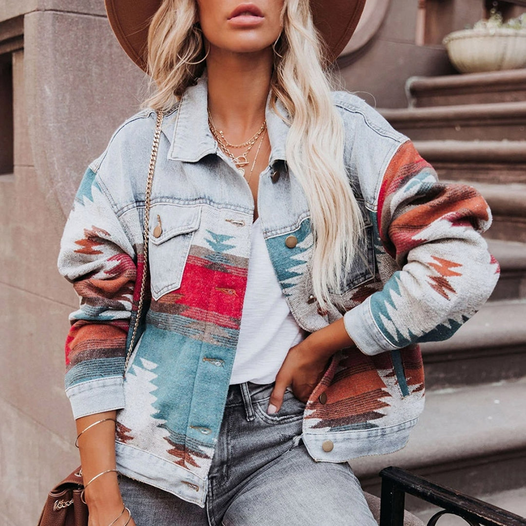Stylish vintage denim jacket from TUULIKKI with an elegant touch