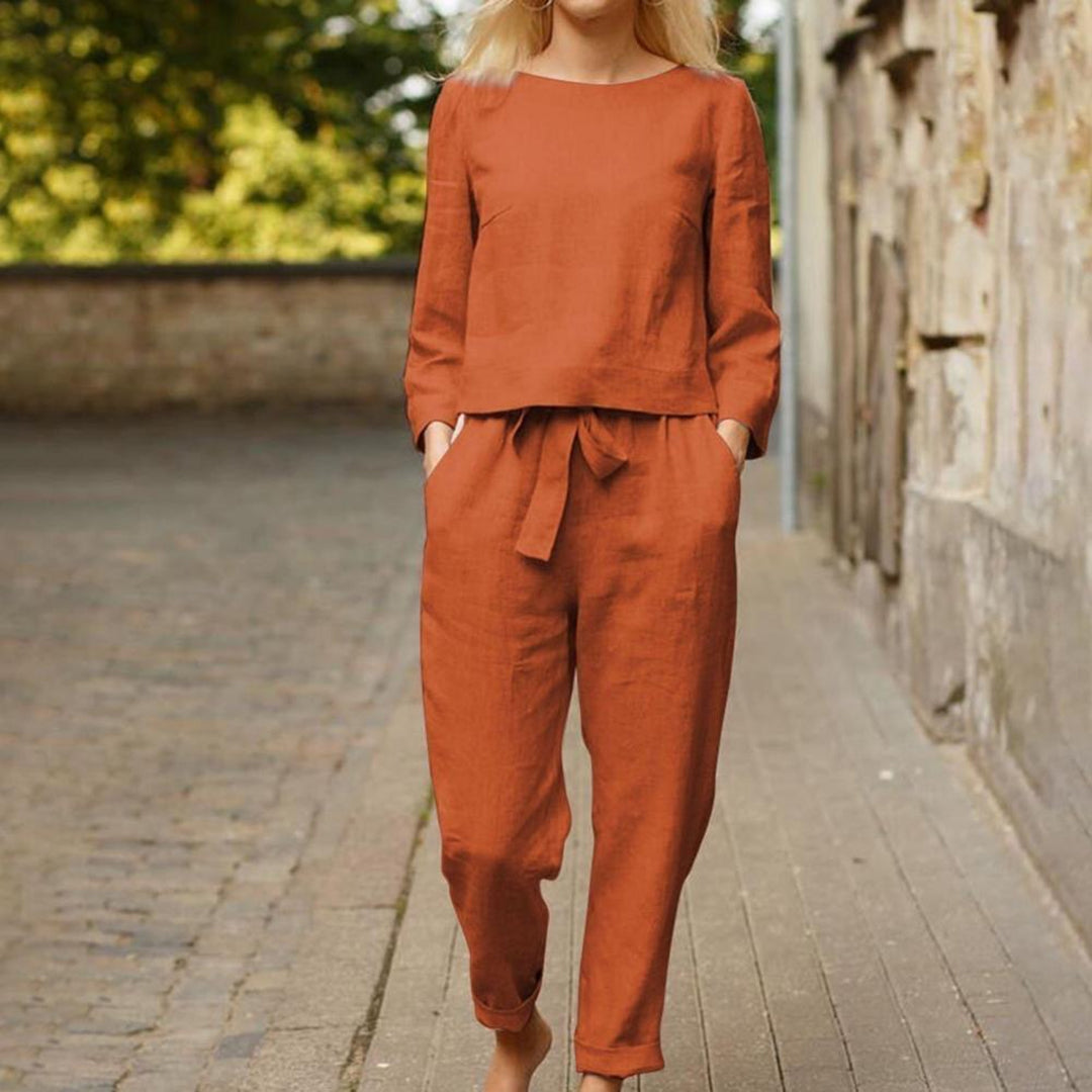 Sophisticated RIITTA two-piece set - the perfect choice for elegant style