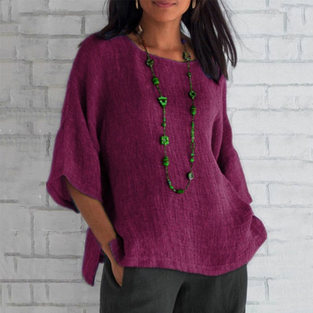 The stylish Antoinette linen top - a combination of elegance and comfort