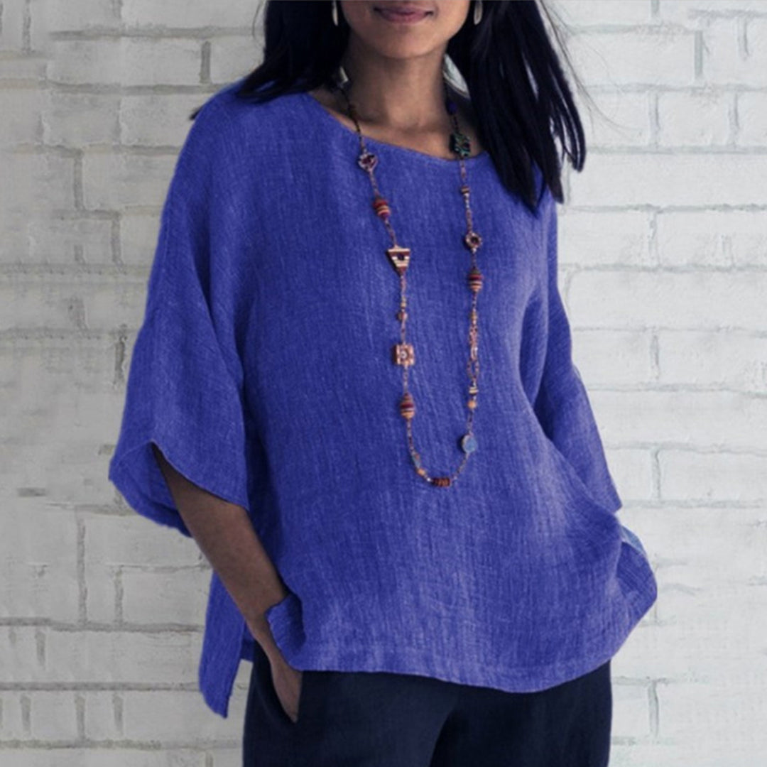 The stylish Antoinette linen top - a combination of elegance and comfort