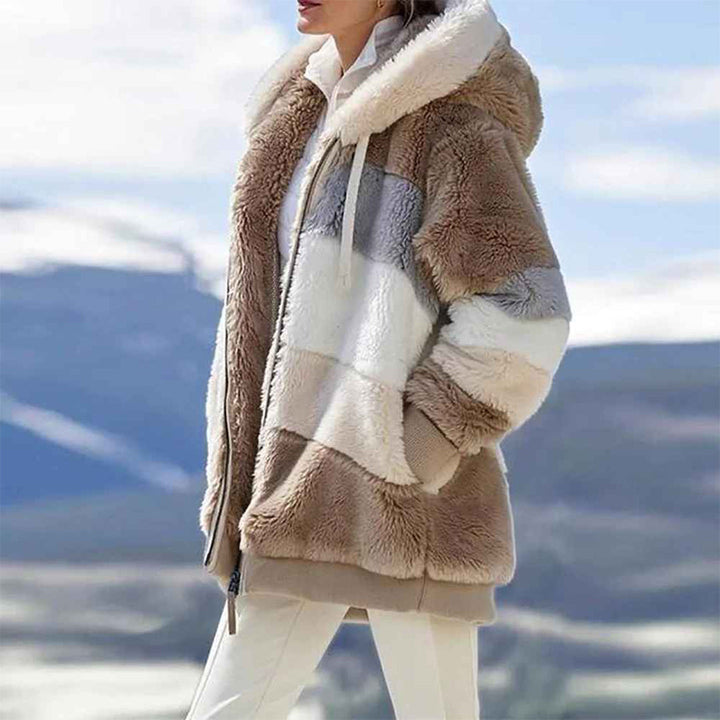 Hale - Stylish retro jacket with smart trim