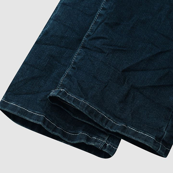 TILDE - Elegant women's jeans perfect for any occasion
