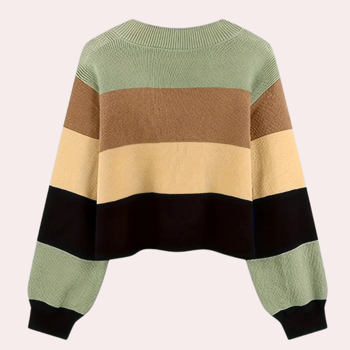 Stylish women's jumper with trendy pattern