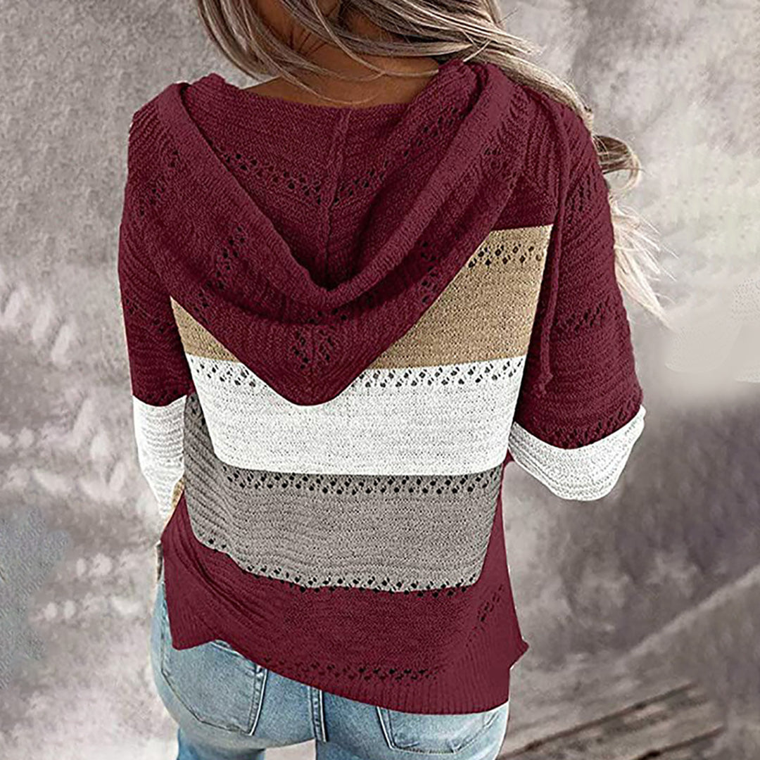 AVALYNN jumper with pointed neckline - A classic of elegance in a sophisticated edition