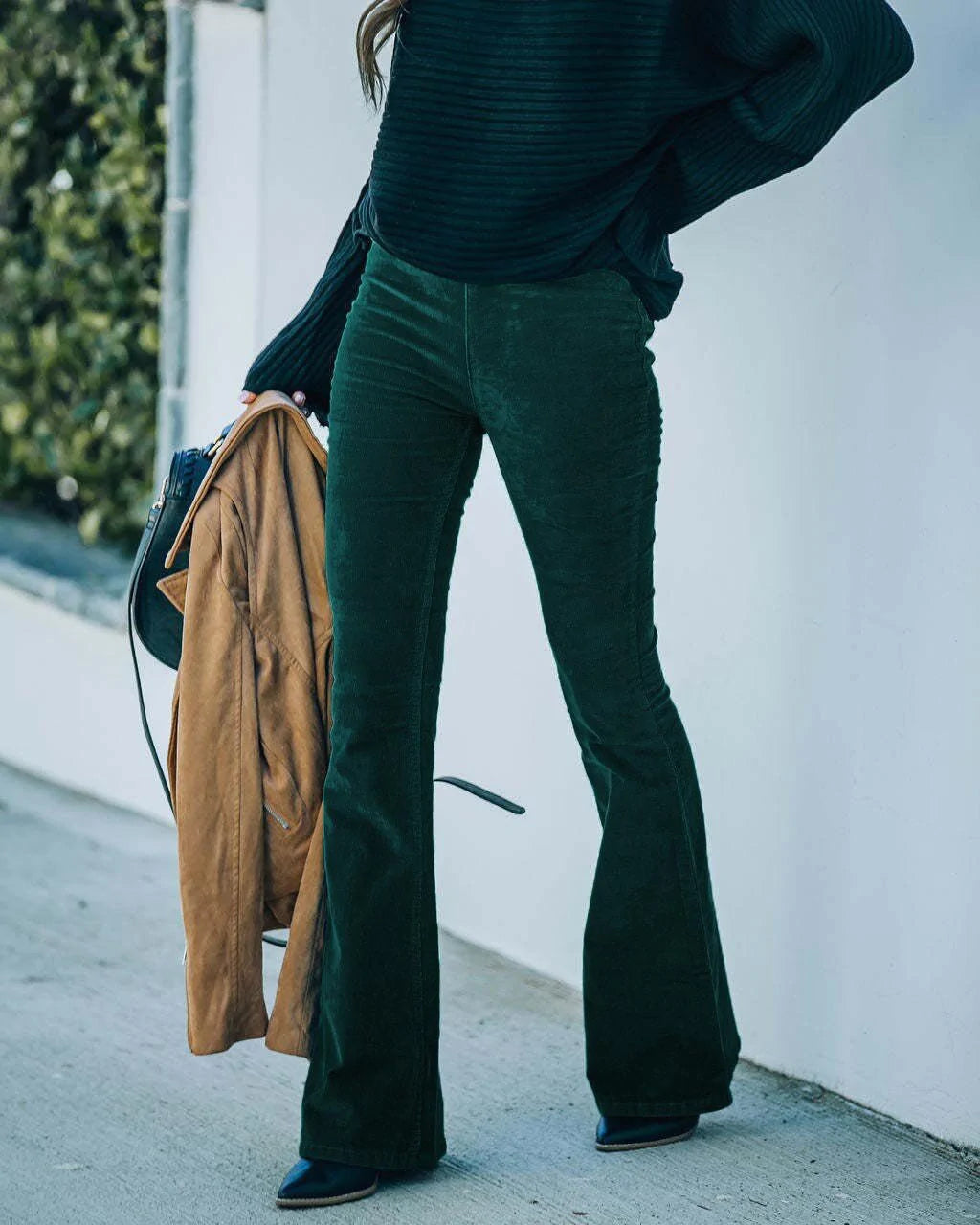 Selena - Elegant and fashionable high-waisted trousers for women