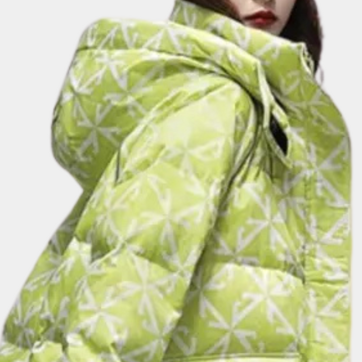 ELZA winter coat: classic elegance for the modern woman