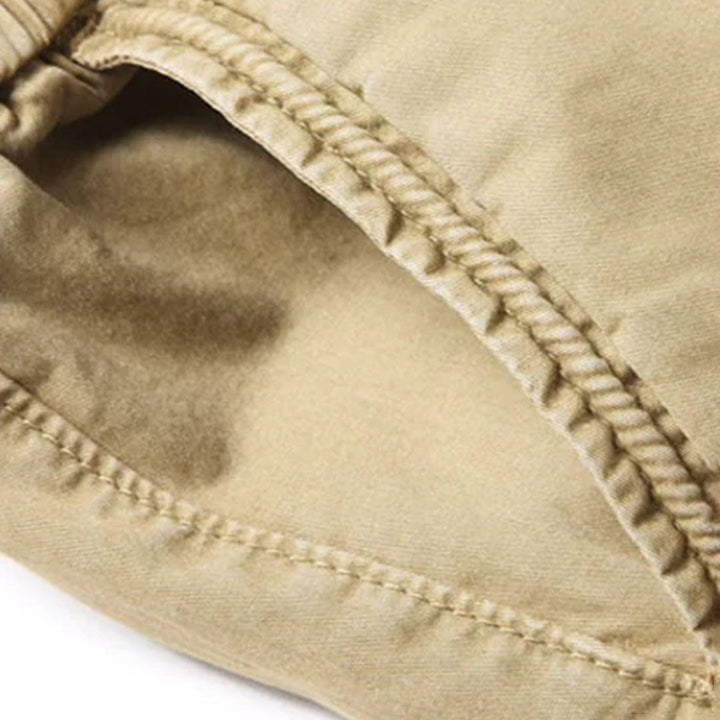 VANGUARD - Stylish and modern men's cargo trousers perfect for any occasion