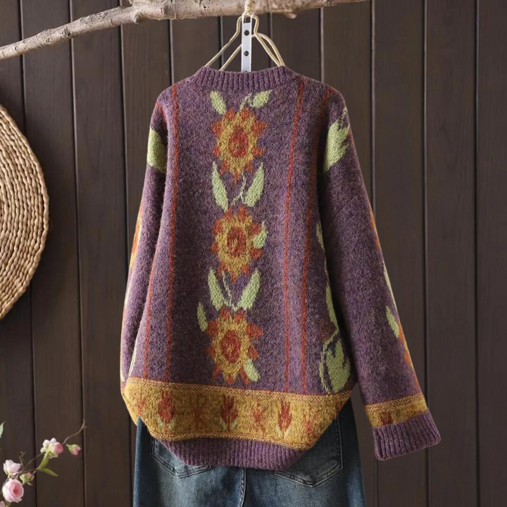 Elegant CHOLE women's jumper combining style with incredible comfort