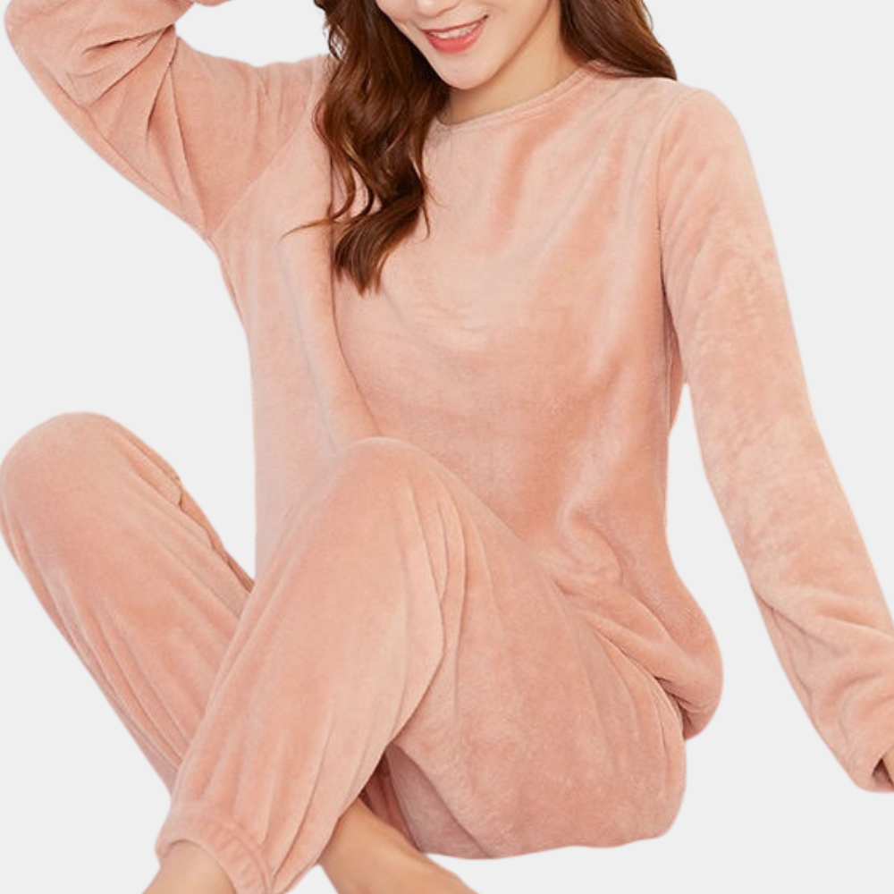 Exclusive Valerija women's pyjamas - Experience ultimate comfort every night!