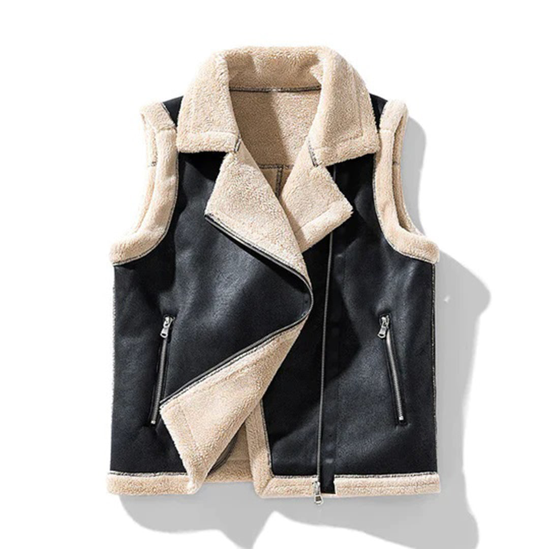 The CHARLOTTE Sherpa waistcoat - the perfect combination of comfort and elegance!