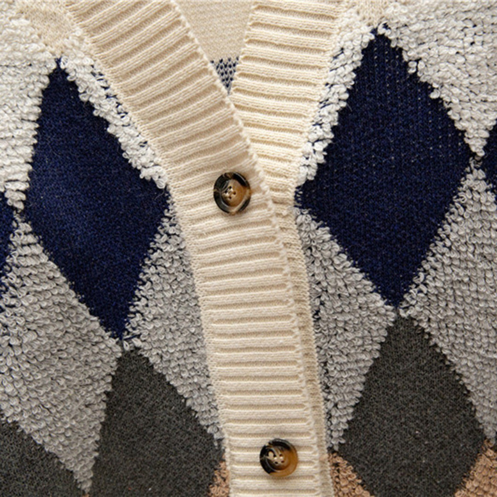 The elegant AMANDA women's jumper - the perfect choice for every woman!