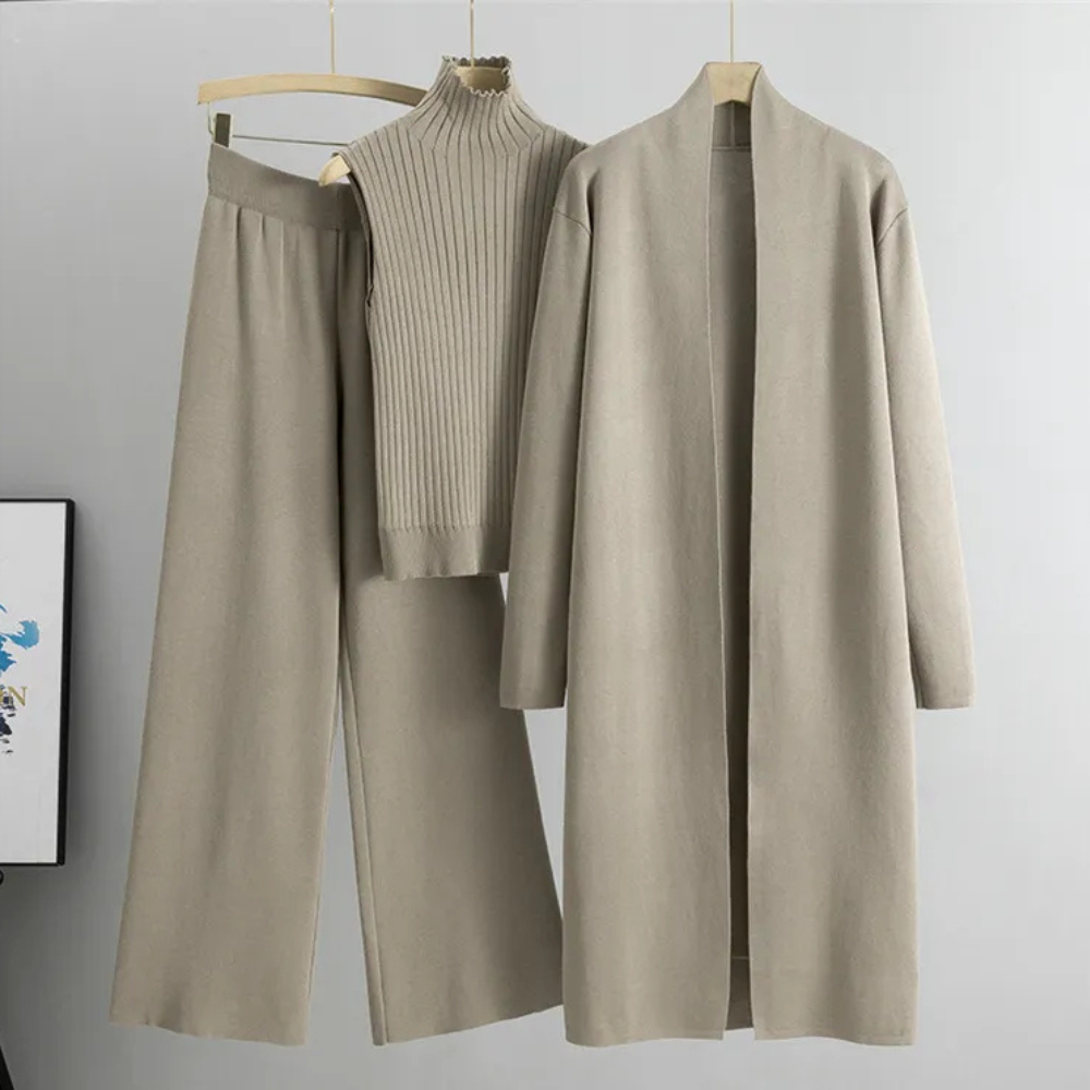 Stylish 3-piece JULIA women's set for special occasions