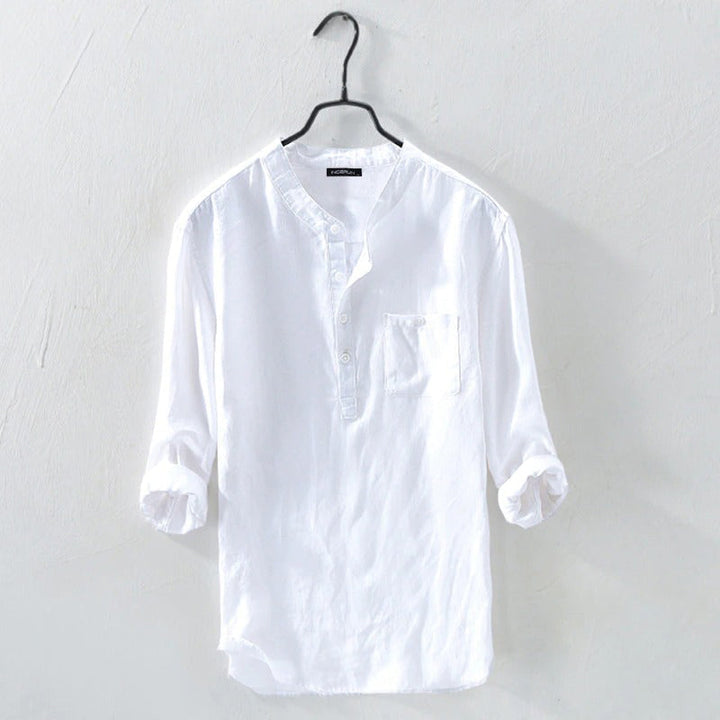 The stylish Davis button-down shirt - elegance in any situation!