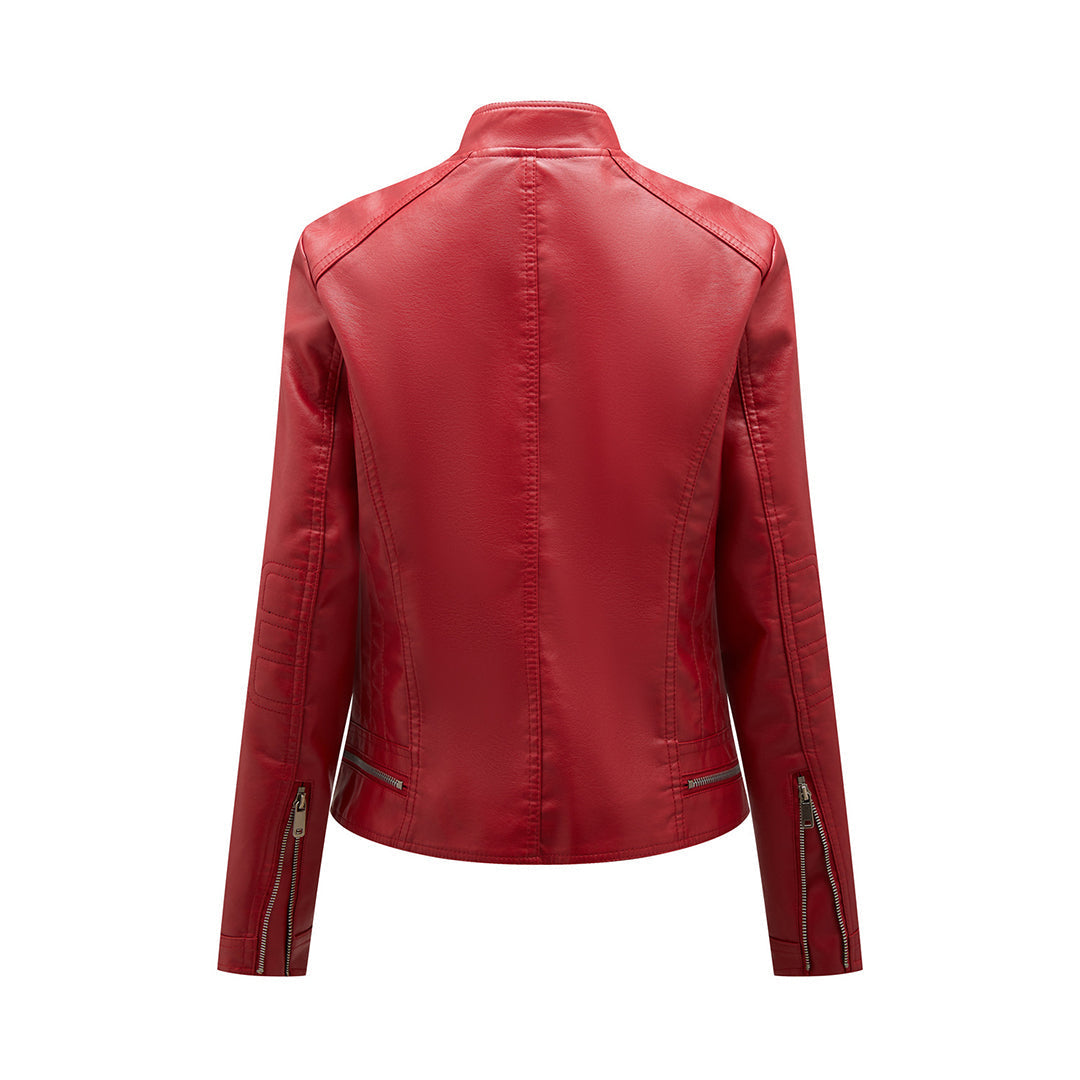 The classic SLAVKA leather jacket: an enduring elegance that will highlight your unique style