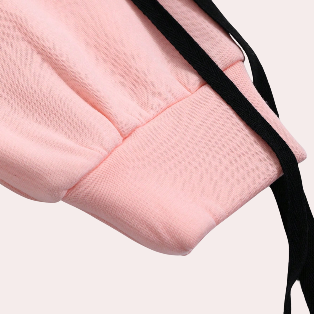 OLIVA - Elegant and comfortable sweatshirt for women