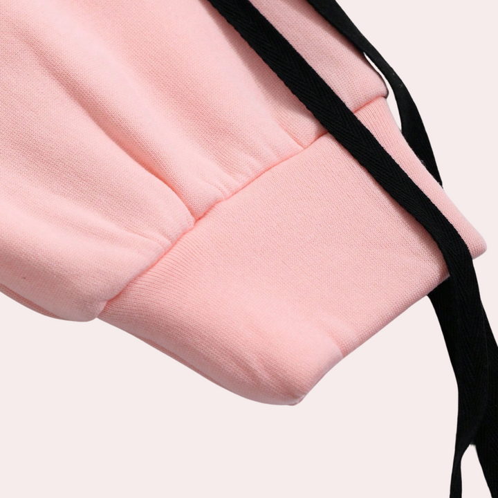 OLIVA - Elegant and comfortable sweatshirt for women