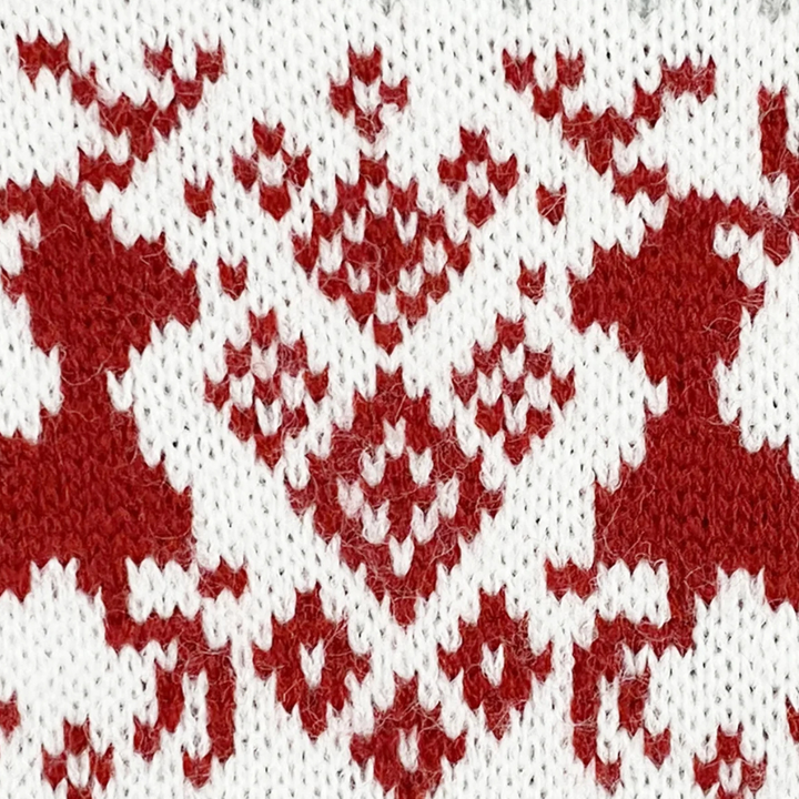 An elegant Christmas jumper for women with a touch of style