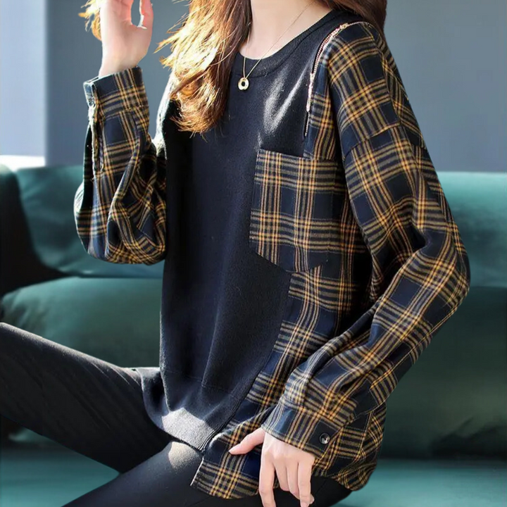 Elegant women's jumper in fashionable check AMELY