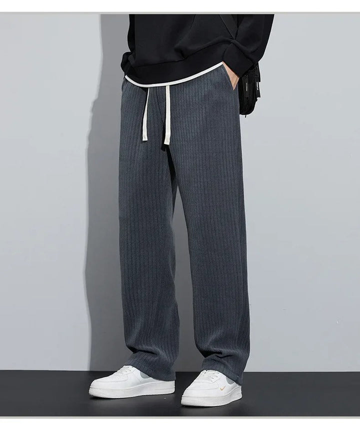 EERO - Elegant corduroy trousers for maximum comfort and style