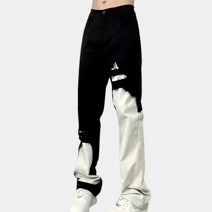 Stylish and elegant trousers for the modern man - PAUL