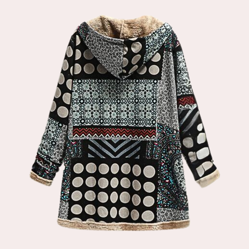 LUCIA - A stylish and versatile coat for modern women