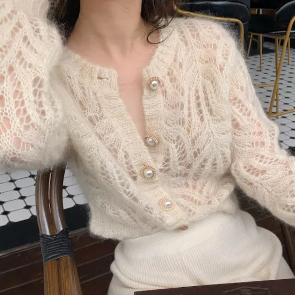 AELIN - Stylish women's jumper: the perfect choice for an elegant and chic look!