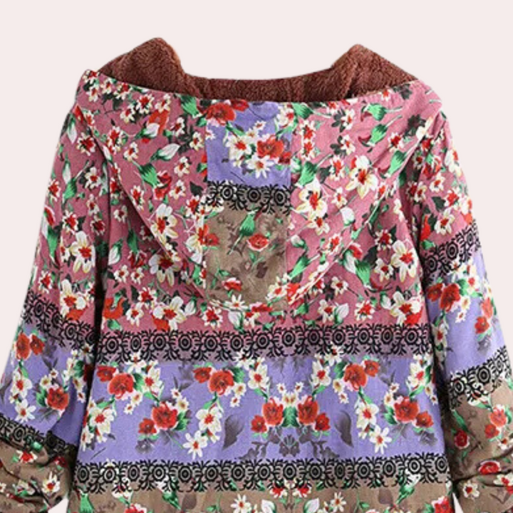 Stylish women's coat ELLIANA - Discover elegance and fashion at your fingertips!