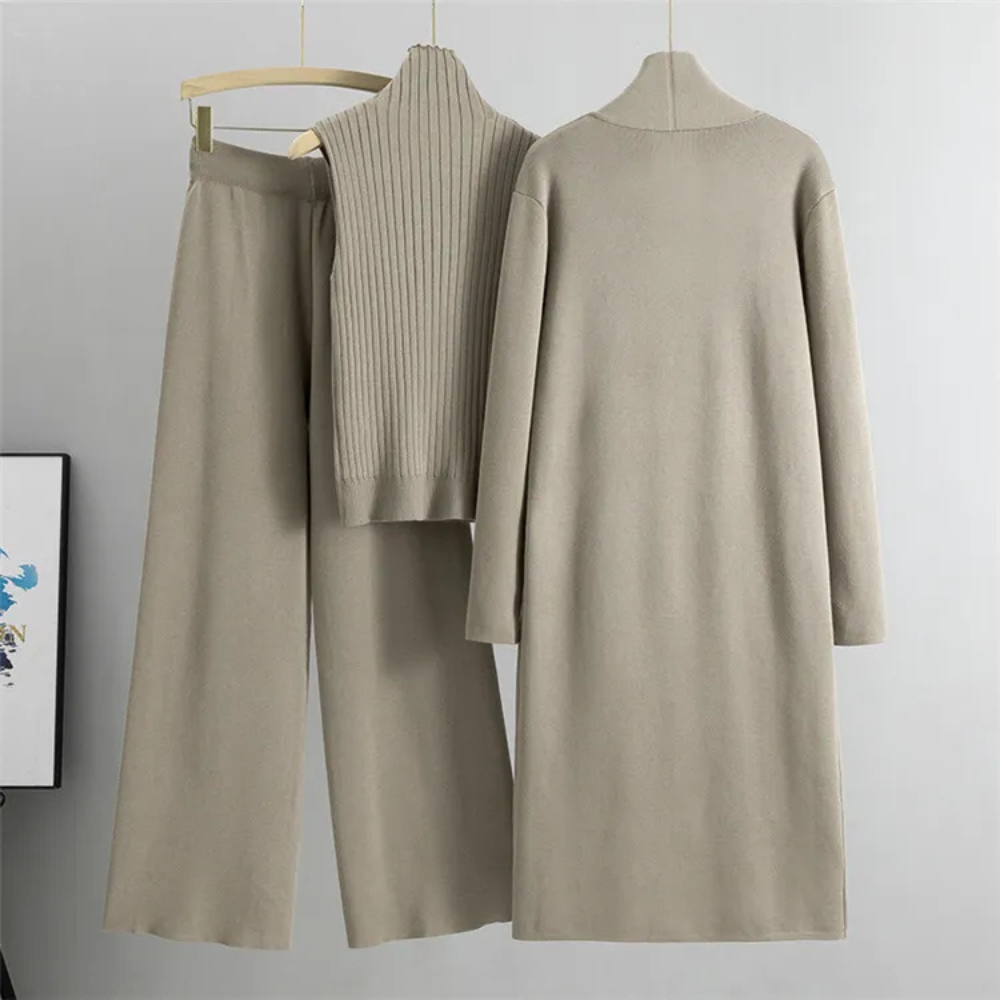 Stylish 3-piece JULIA women's set for special occasions