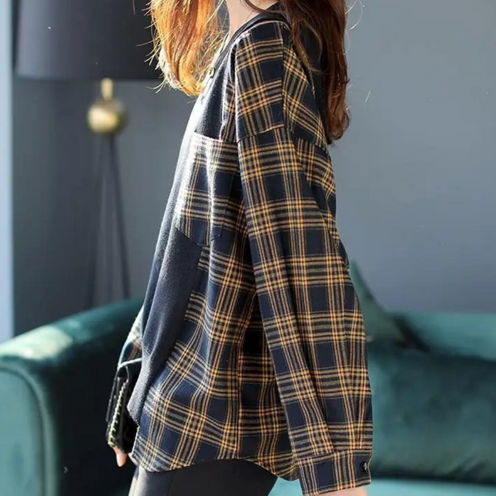 Elegant women's jumper in fashionable check AMELY