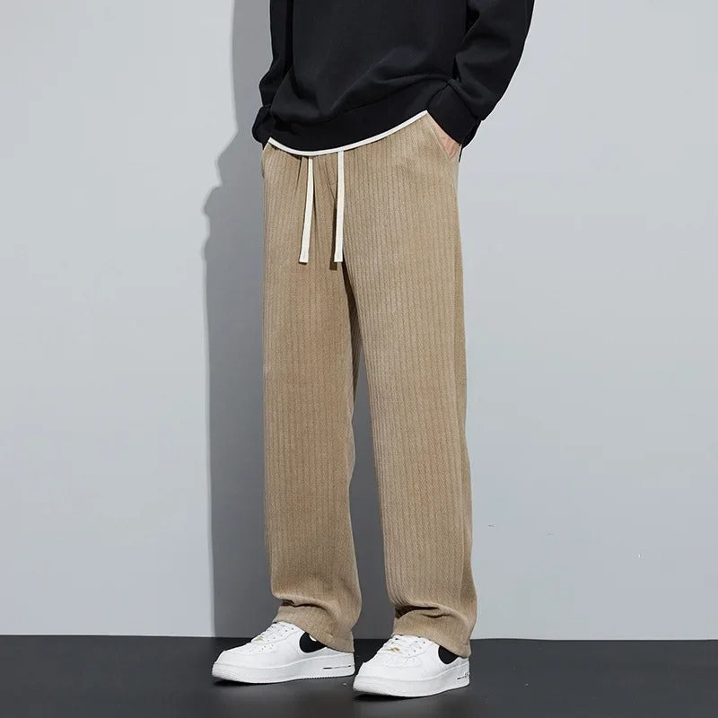 EERO - Elegant corduroy trousers for maximum comfort and style