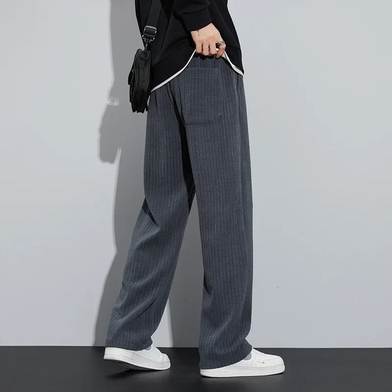 EERO - Elegant corduroy trousers for maximum comfort and style